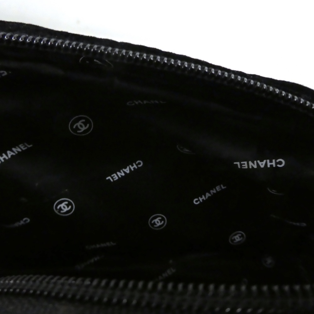 CHANEL BLACK VELVET ZIP MAKEUP travel BAG LOGO LINED pouch NWOT